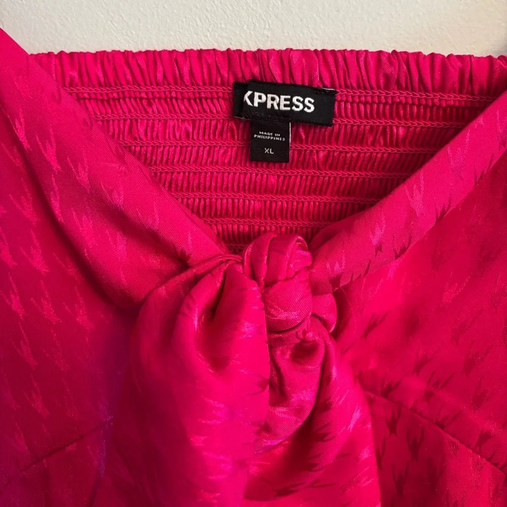 Express Long Sleeve Houndstooth Bodysuit - Picture 5 of 10